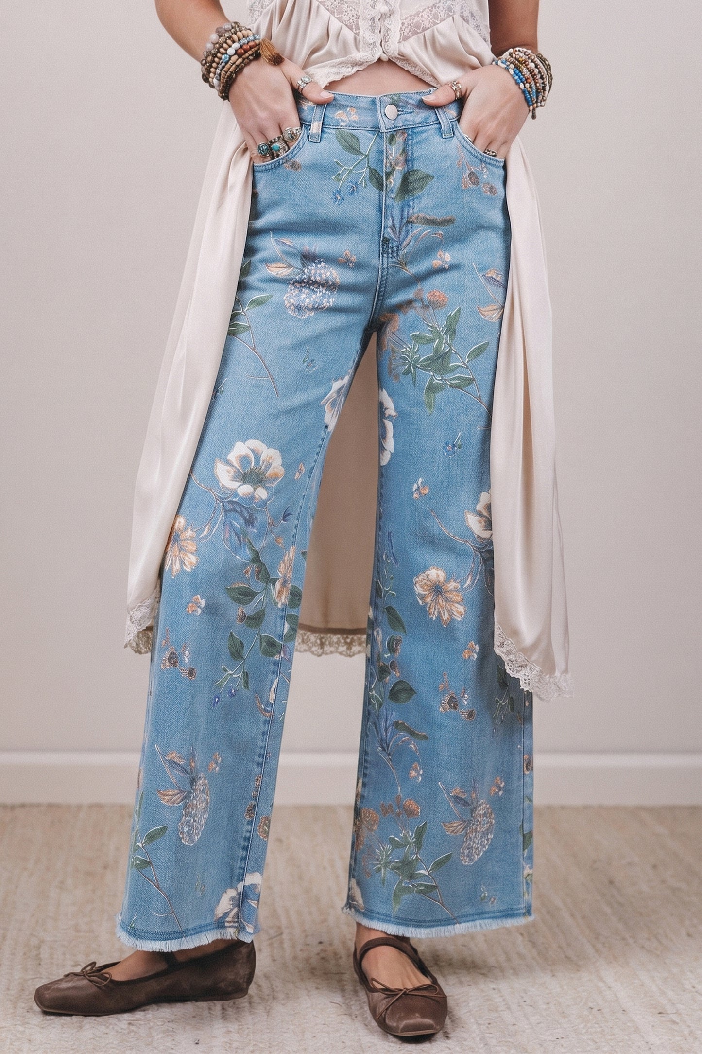 Nova Floral Frayed Ankle Jeans