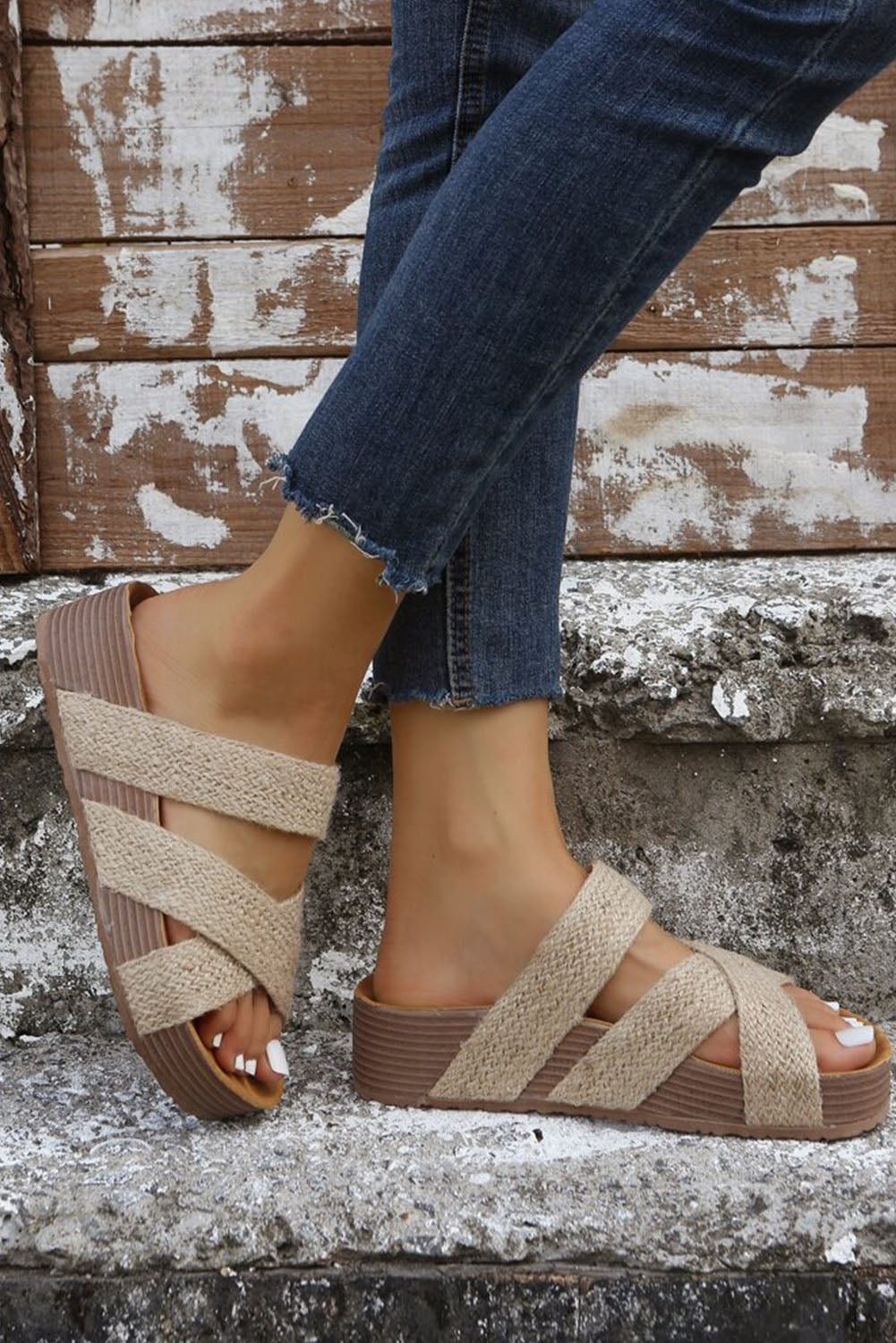 Woven Cross Crisscross Platform Slippers For Casual Everyday Wear With Cushioned Sole And Cozy Footbed
